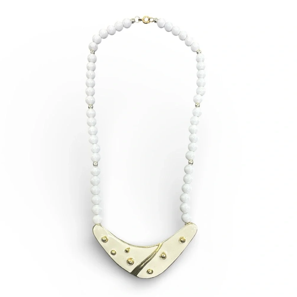Vintage White and‎ Gold Enameled Necklace
